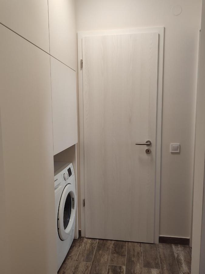 Voeroesko Apartmanhaz Balatonalmadi Exterior photo